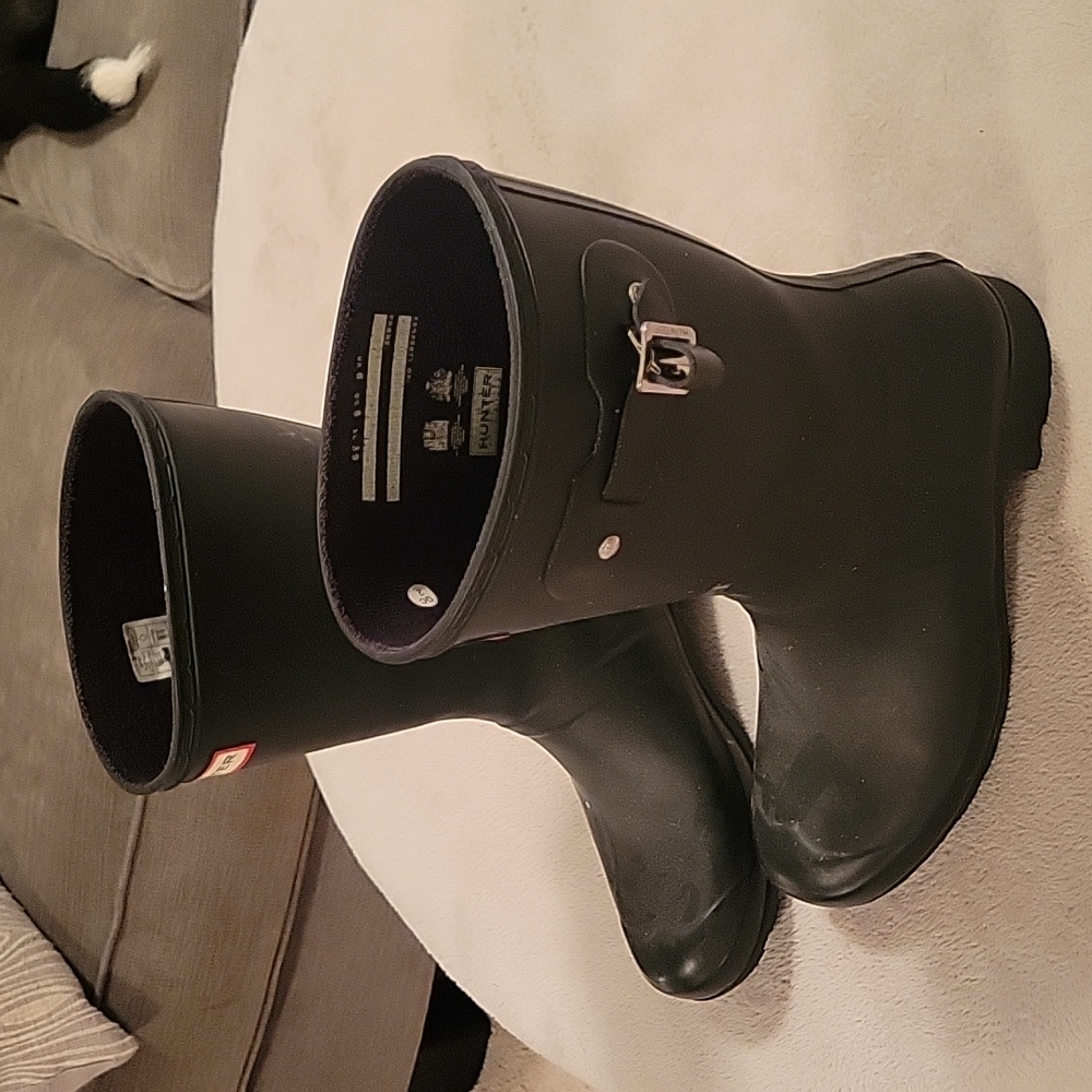 Hunter mid calf rain boots
